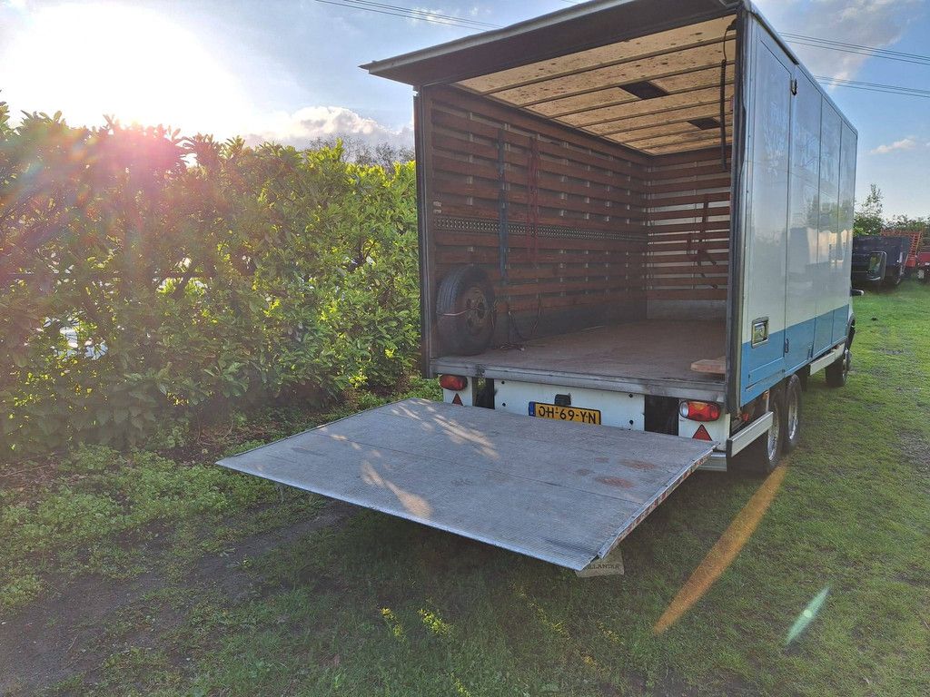 Iveco Daily 40C Kastenwagen