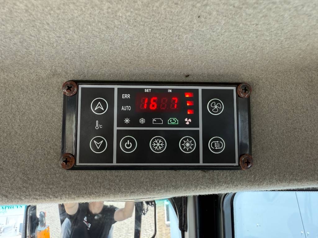 JCB 3DX / 3CX Plus 4WD - New / Unused/ Hammer Lines AC