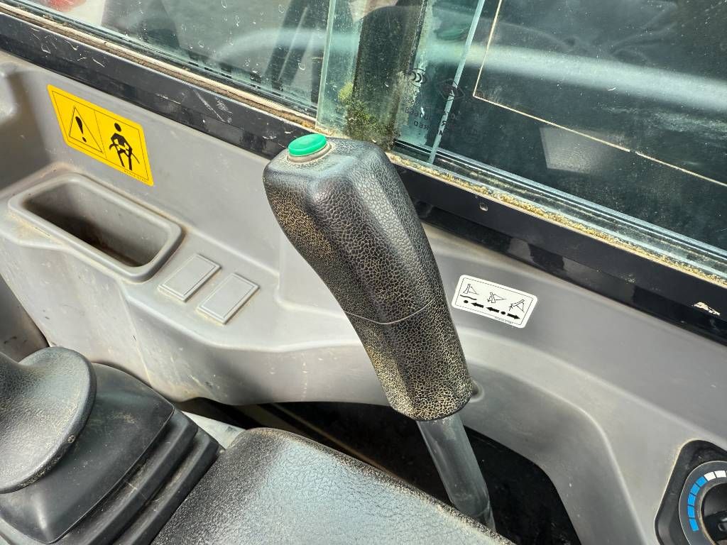 Kubota KX080-4A - Hammer Lines / Quick Coupler