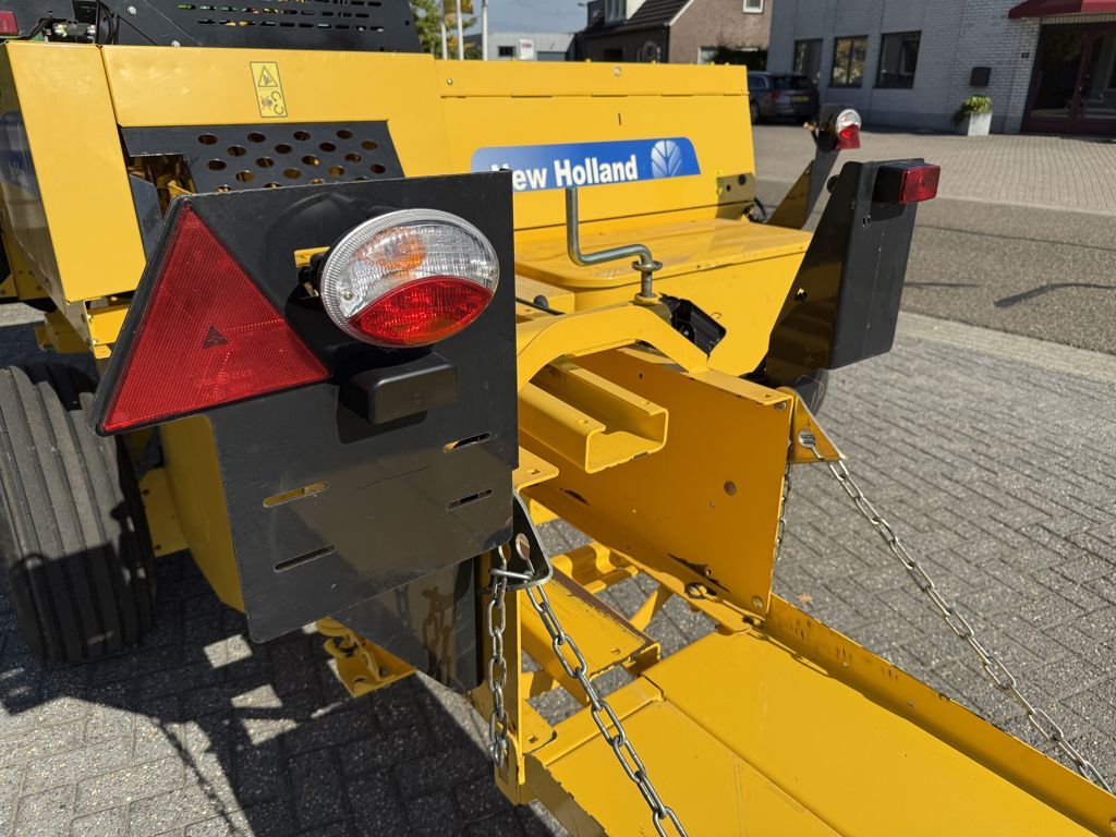 New Holland BC5060 Mini Balenpers