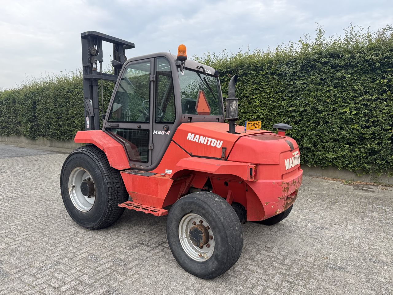 Manitou M30-4 ruwterrein heftruck!!