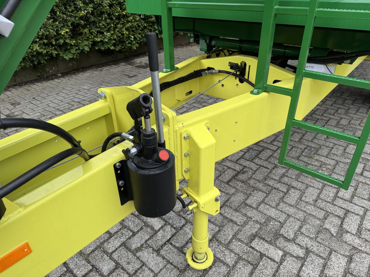 Schuitemaker TFT10