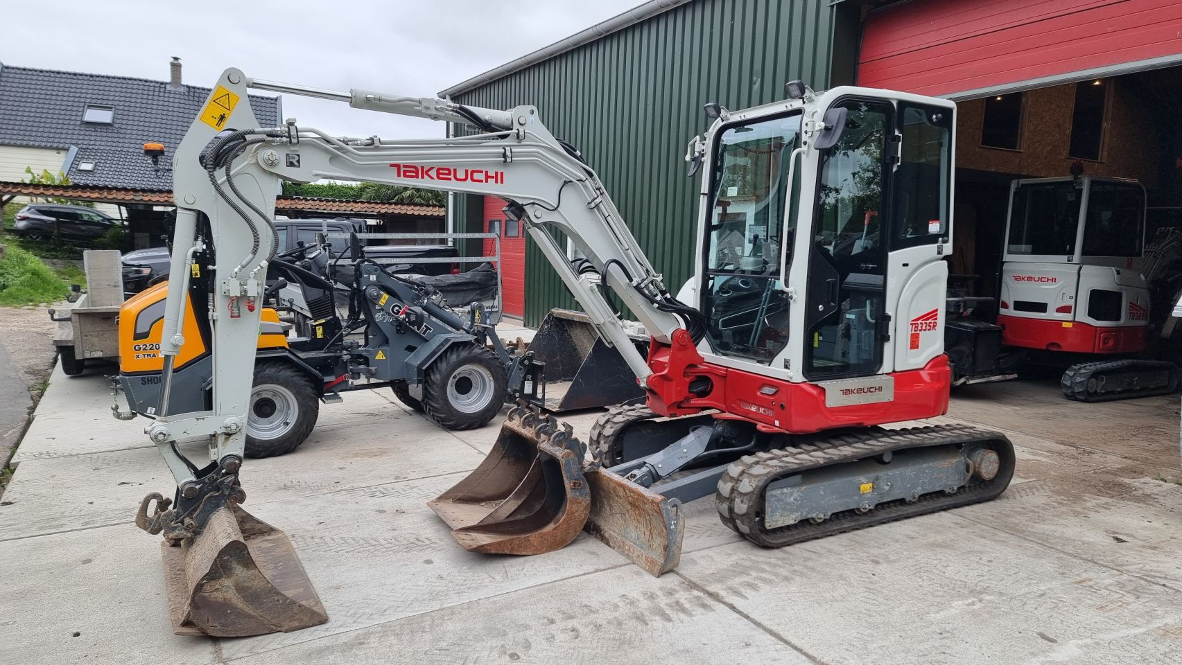 Takeuchi TB335R