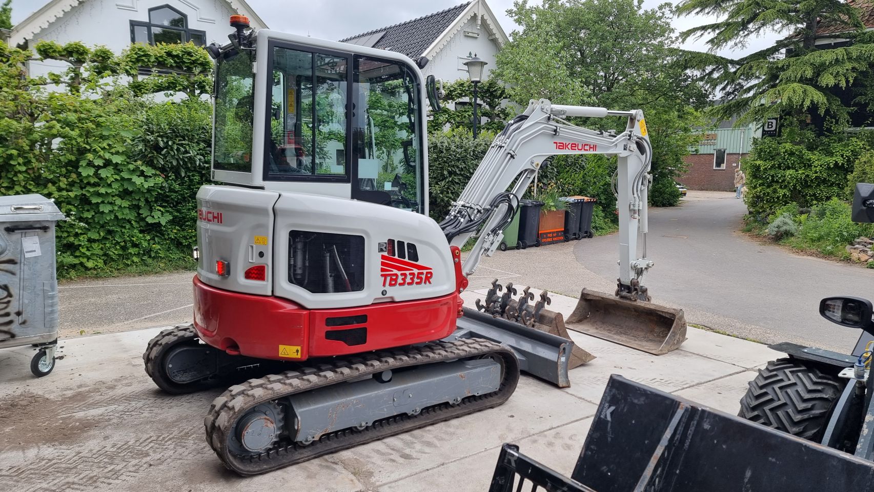 Takeuchi TB335R