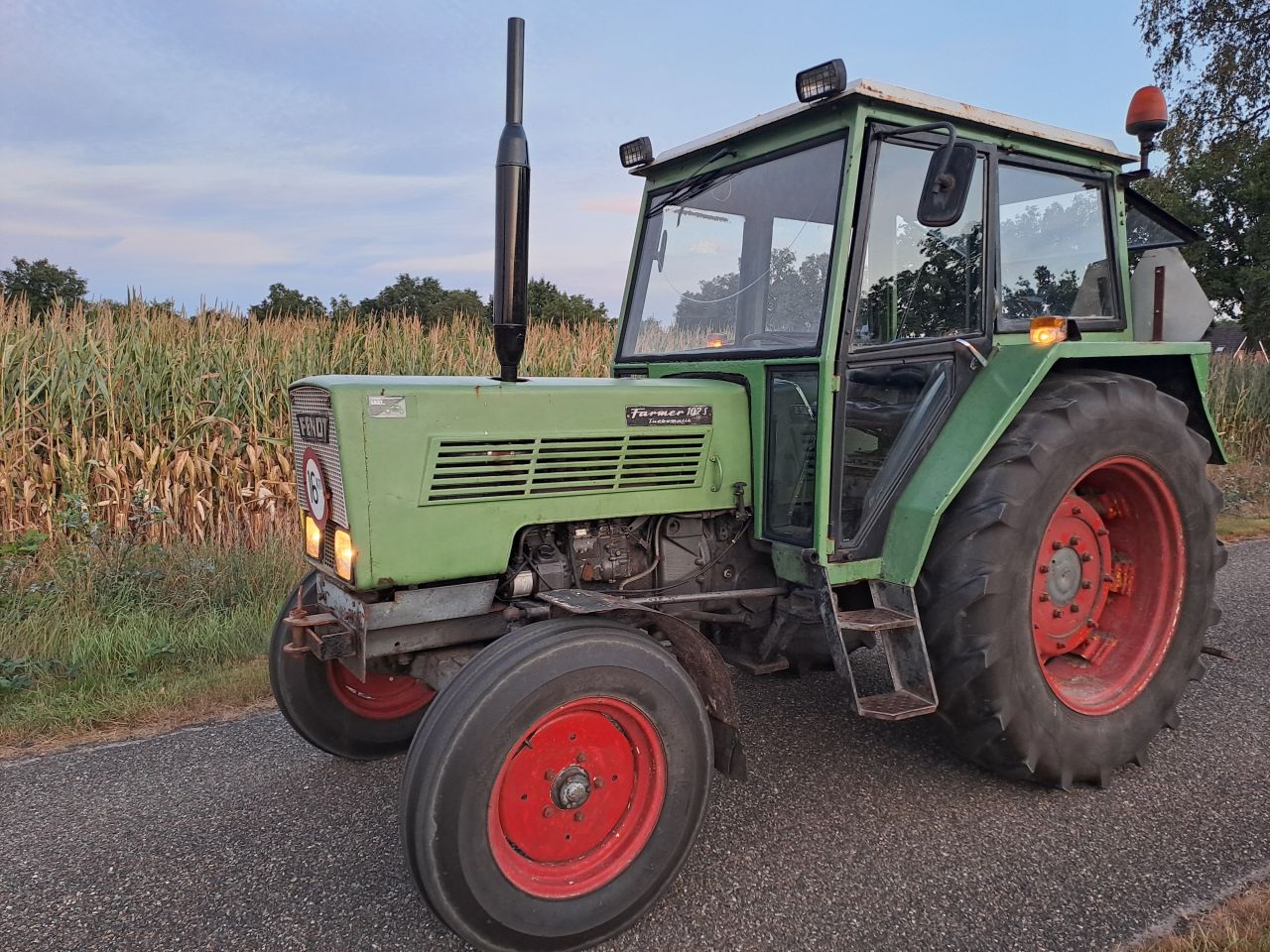 Fendt Farmer 102S | Inruil & transport mogelijk