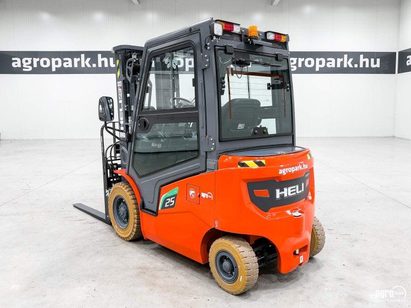 Heli CPD25-GB2LI-M G2-M, 2,5 ton Li-ion electric  with 4,7 me