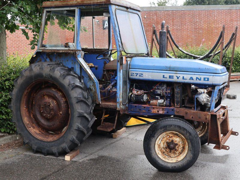 Leyland 272