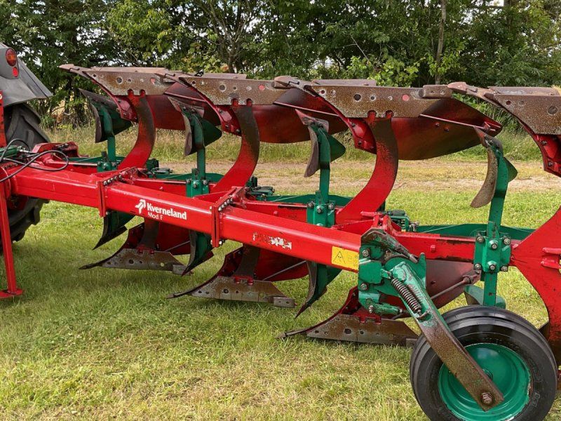 Kverneland F model