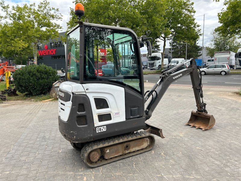 Volvo EC15D