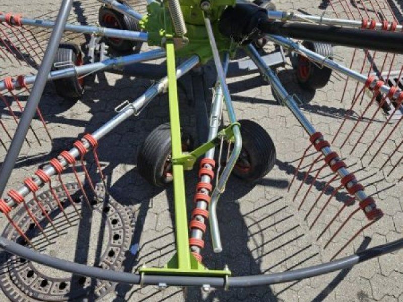 Claas LINER 1700
