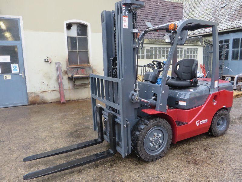 Puma Multipower GL1 PGL 1.350 X5 Diesel + Triplex 400 cm Freihub Euro V 5  St
