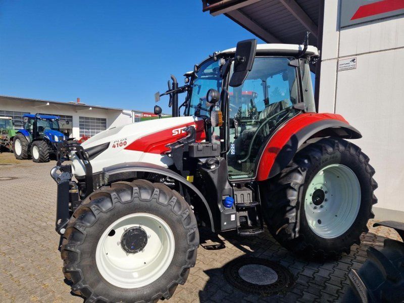 Steyr 4100 Plus