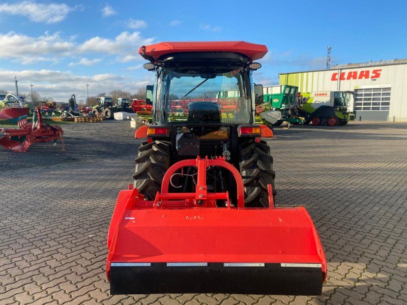 Kubota L2-552 HC Vorfürmaschine