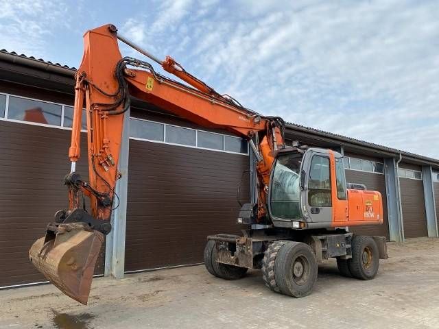 Hitachi ZX 180 W