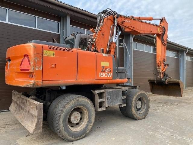 Hitachi ZX 180 W