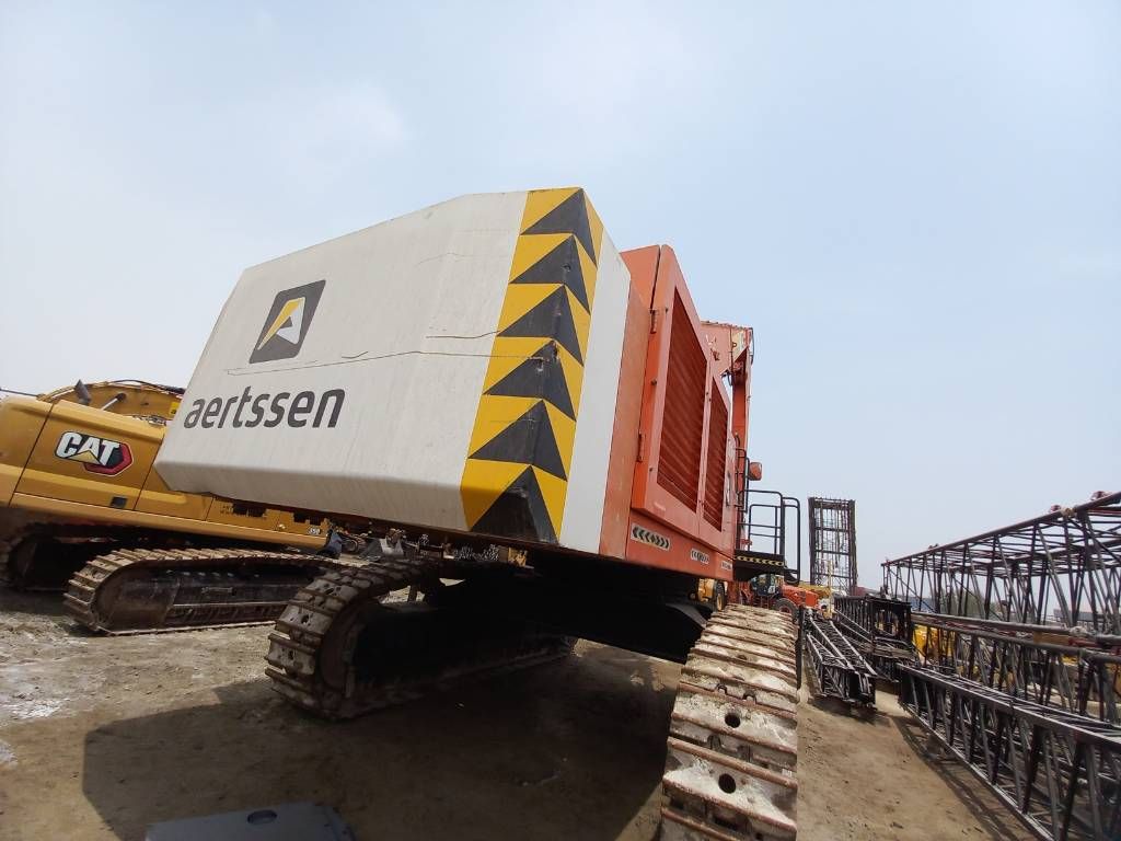 Hitachi EX1200-6 Longreach 28m (Abu Dhabi)