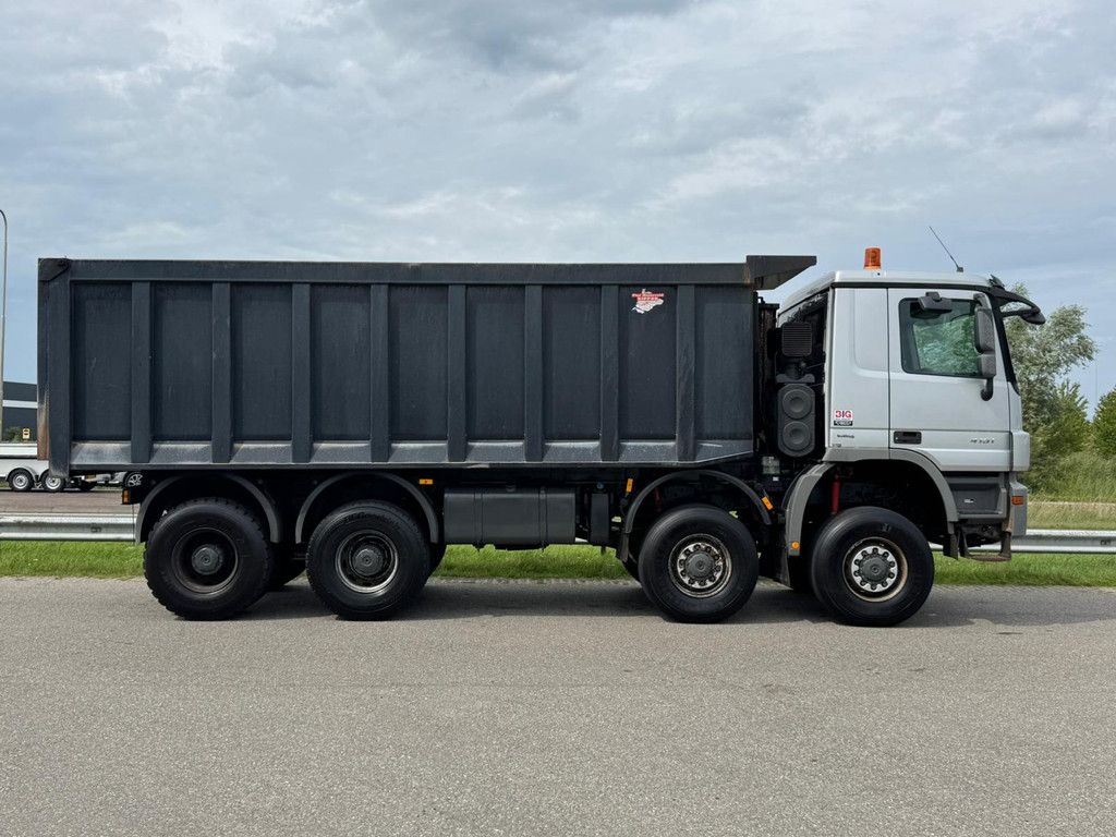 MercedesBenz ACTROS 4151 V8 8x8 tipper