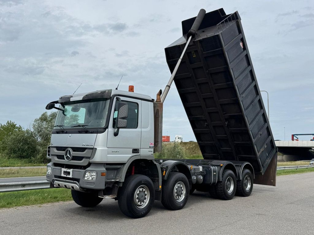 MercedesBenz ACTROS 4151 V8 8x8 tipper