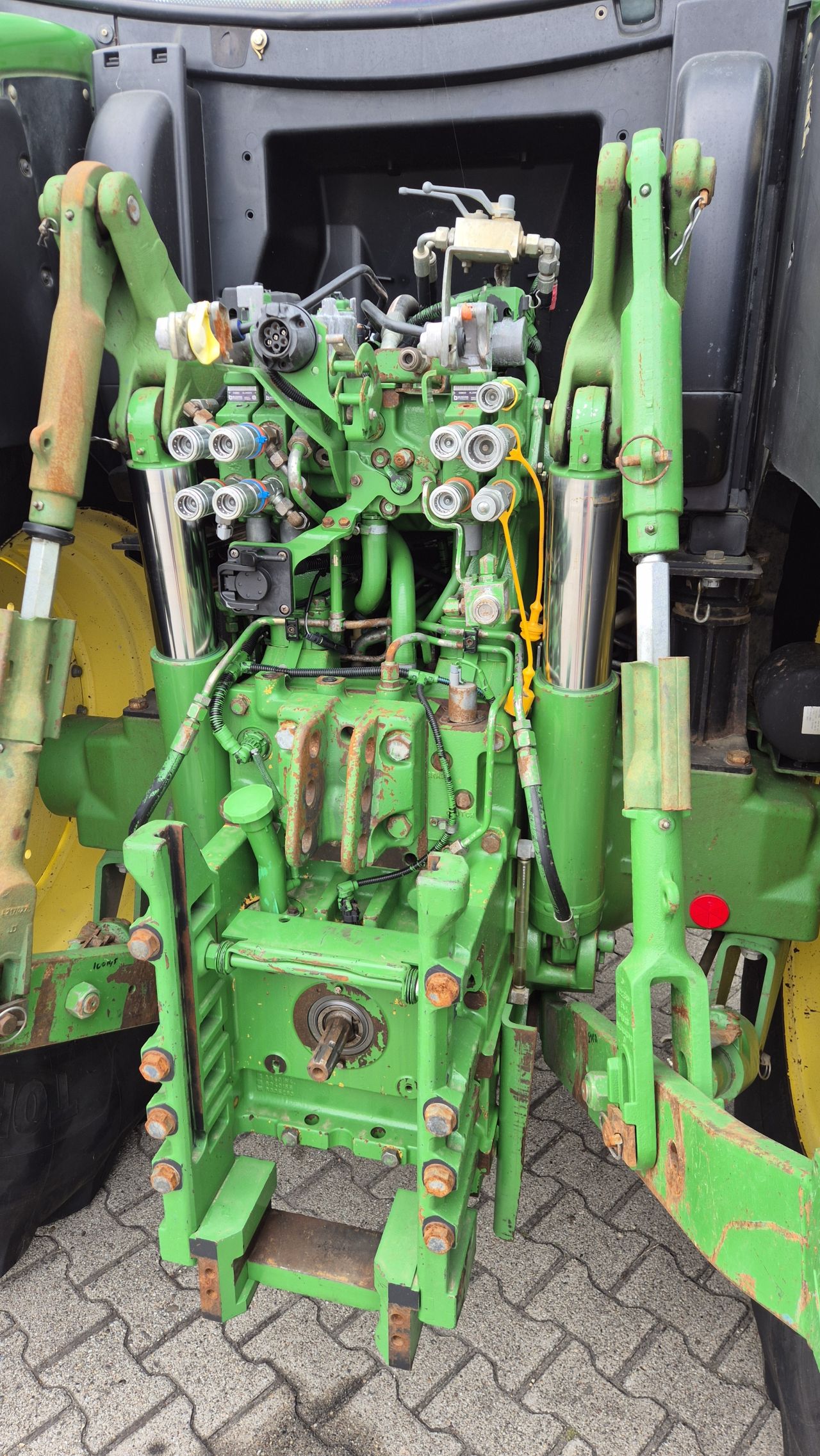 JOHN DEERE 6210R DD, 40Kmh. Lucht, Fronthef PTO, TLS.