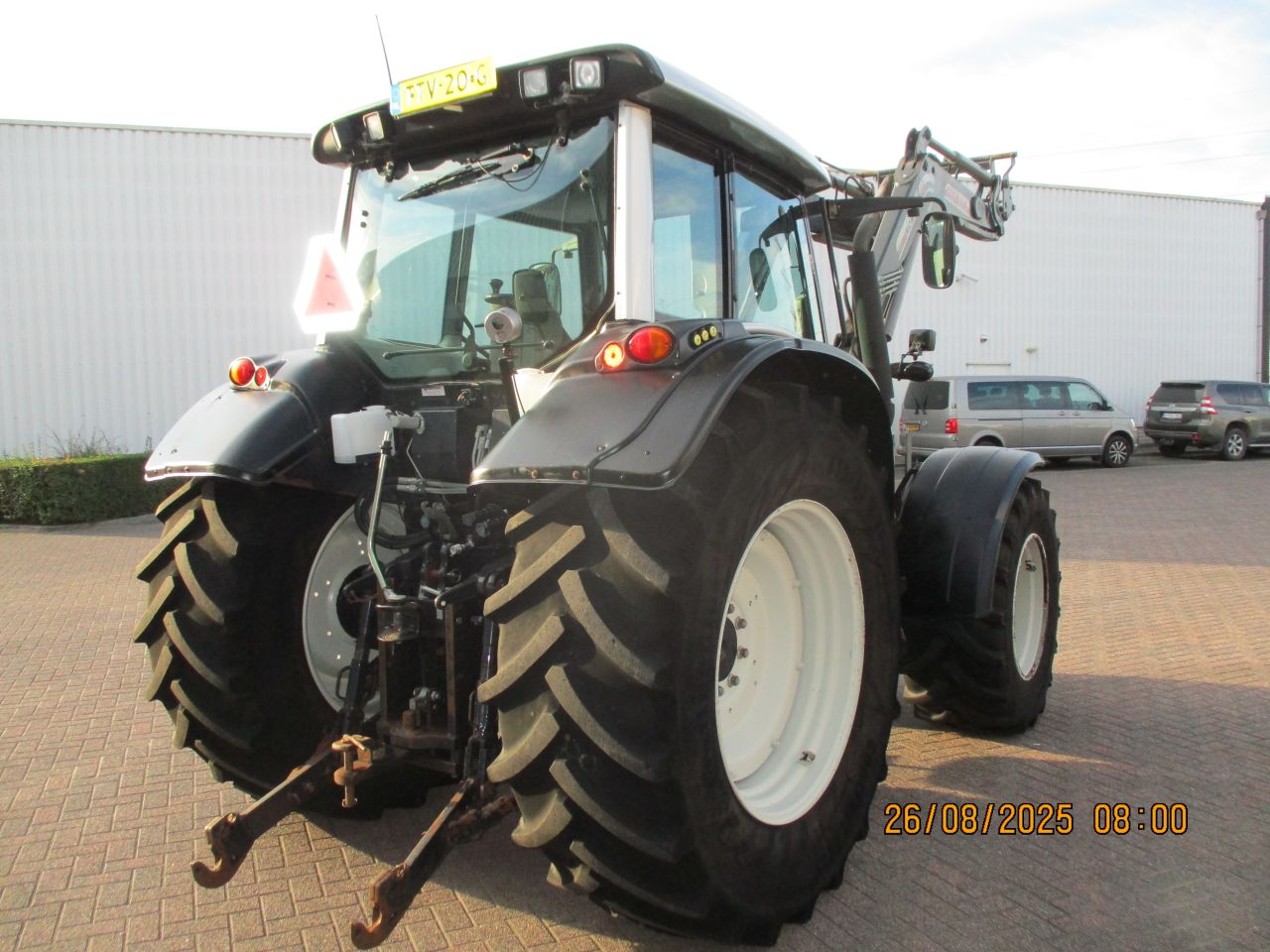 Valtra N121