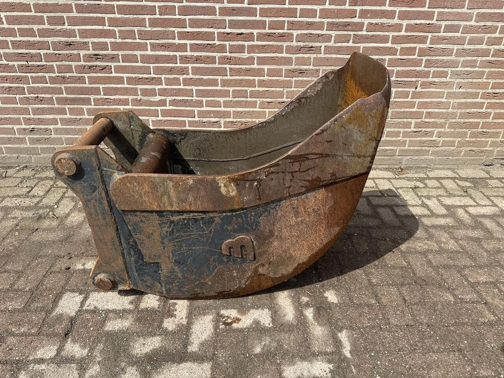 S60