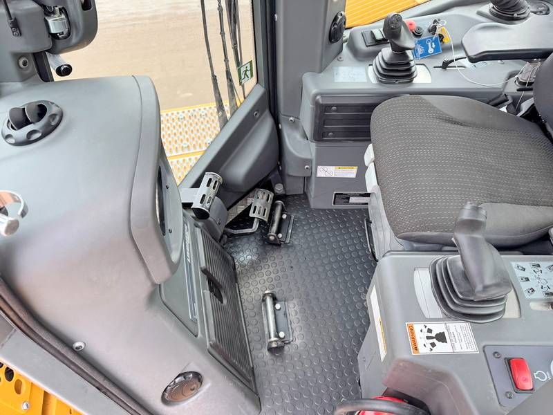 Liebherr PR766 05 Gen 8 New! 149 hours CE+EPA