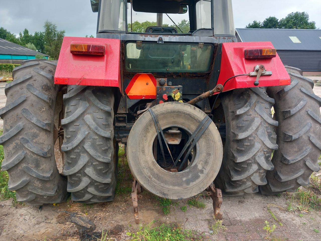 Case ,ford ,valmet
