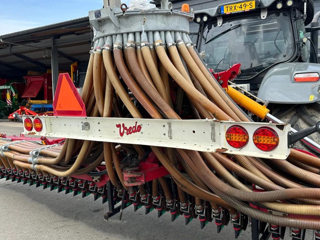 Vredo ZB3 8750 zodenbemester