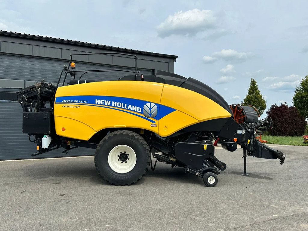 New Holland Bigbaler 1270 Cropcutter, bj 2016, balenstand 59.747