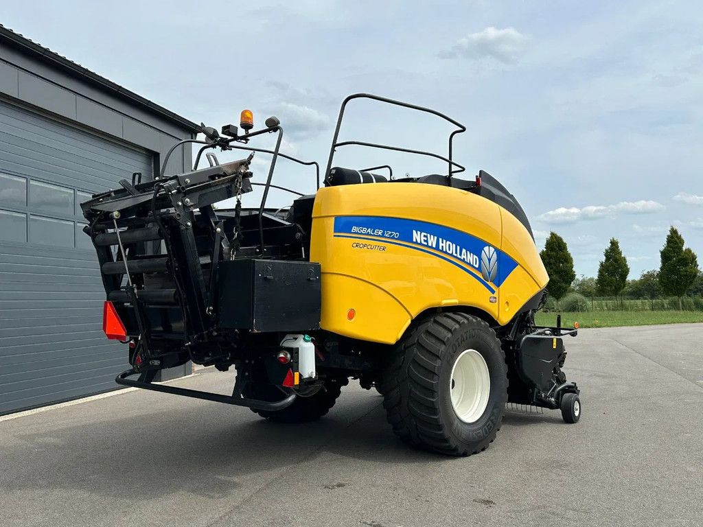New Holland Bigbaler 1270 Cropcutter, bj 2016, balenstand 59.747