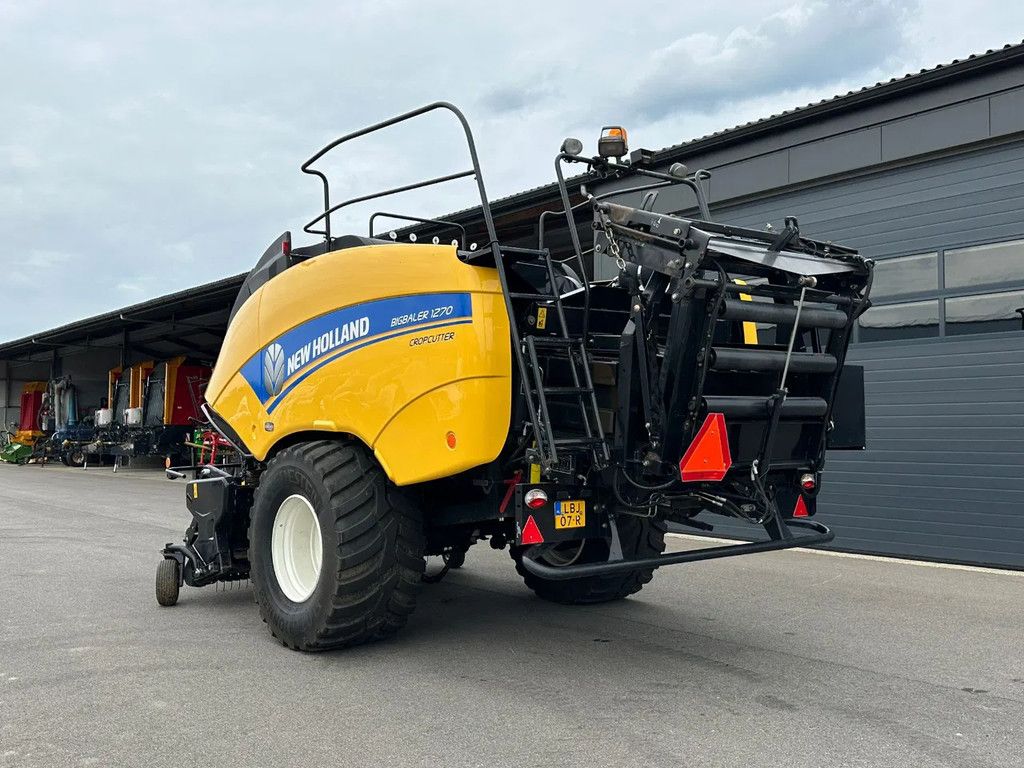 New Holland Bigbaler 1270 Cropcutter, bj 2016, balenstand 59.747