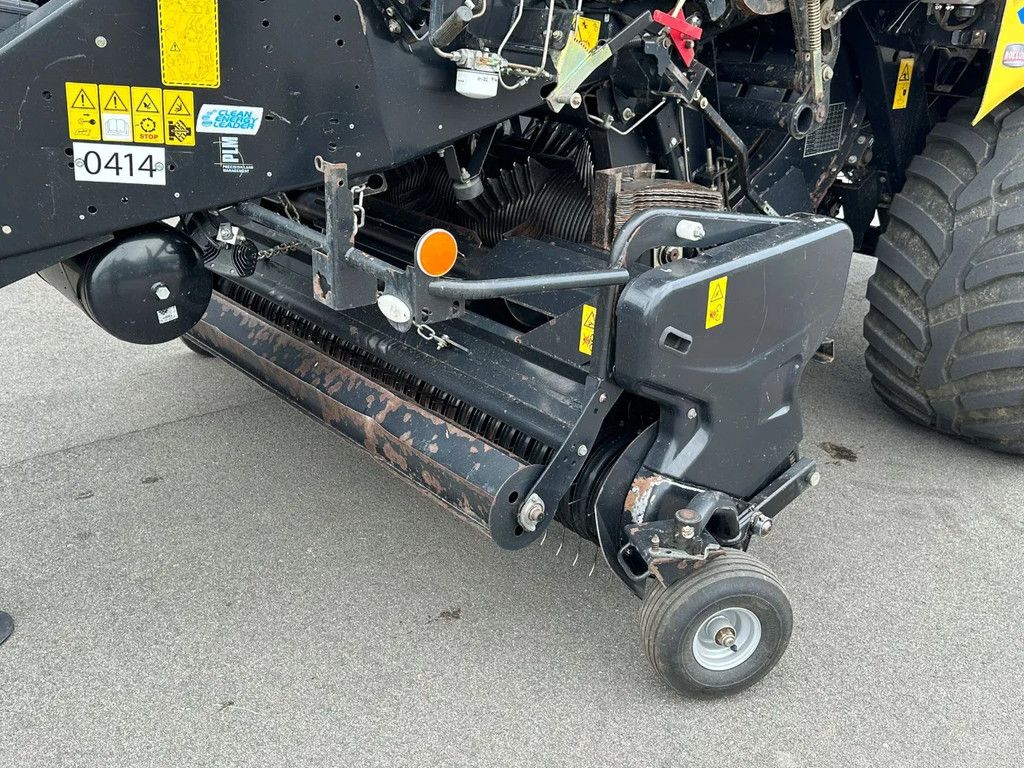 New Holland Bigbaler 1270 Cropcutter, bj 2016, balenstand 59.747