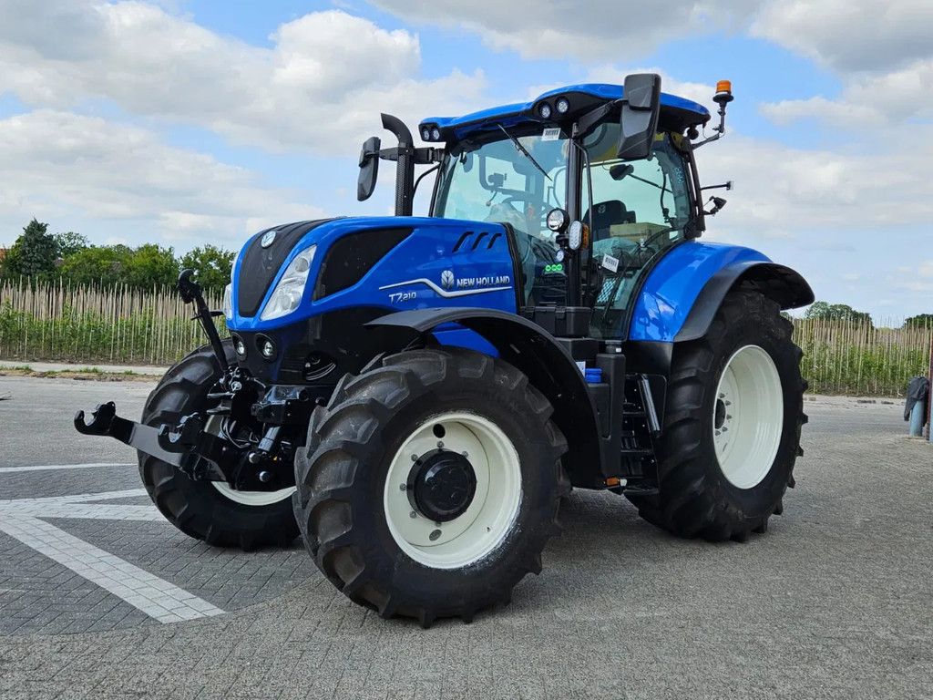 New Holland T7.210 Range command 50 km/h