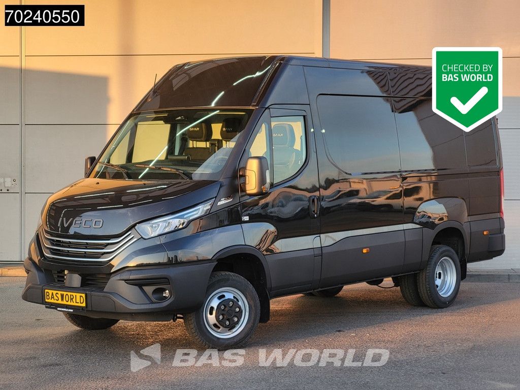 Iveco Daily 35C21 3.0L Automaat 210PK L2H2 Dubbellucht 3,5t Trekgewicht LED ACC Navi Airco Camera Euro6 L2 12m3 A/C