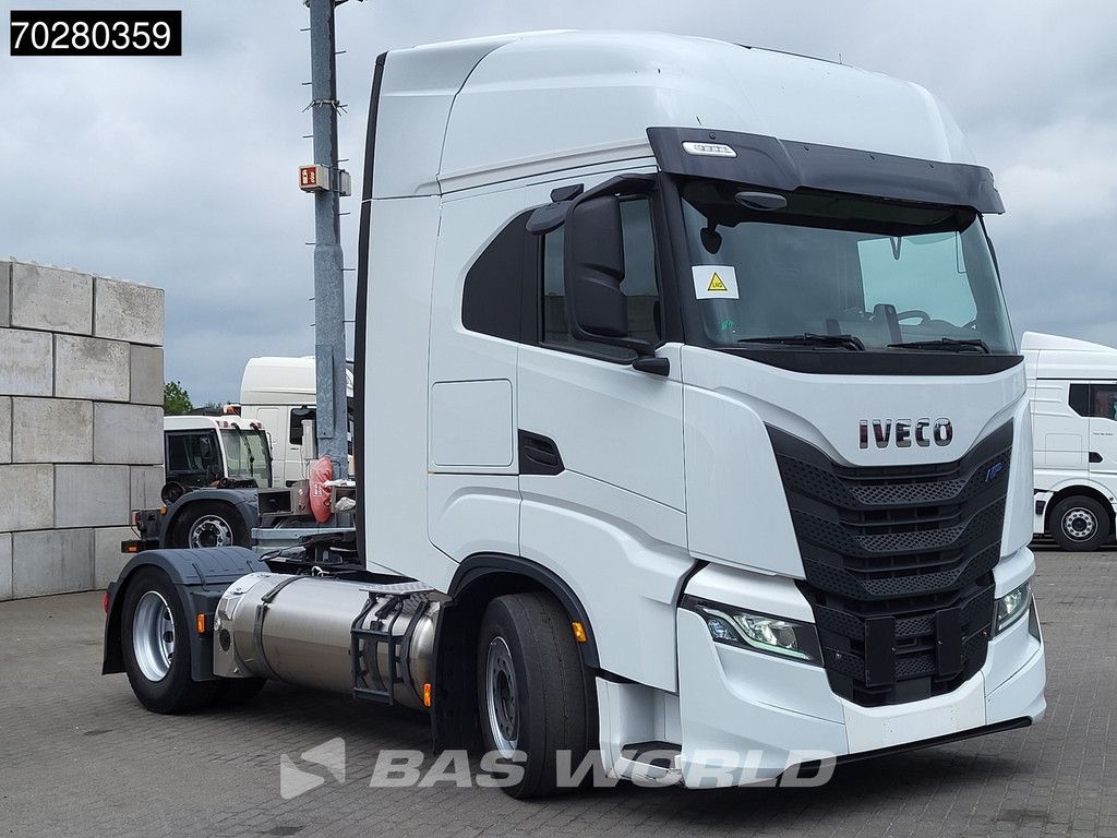 Iveco S-Way 460 4X2 LNG! Retarder 2x Tanks LED Euro 6