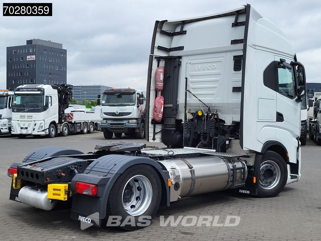 Iveco S-Way 460 4X2 LNG! Retarder 2x Tanks LED Euro 6