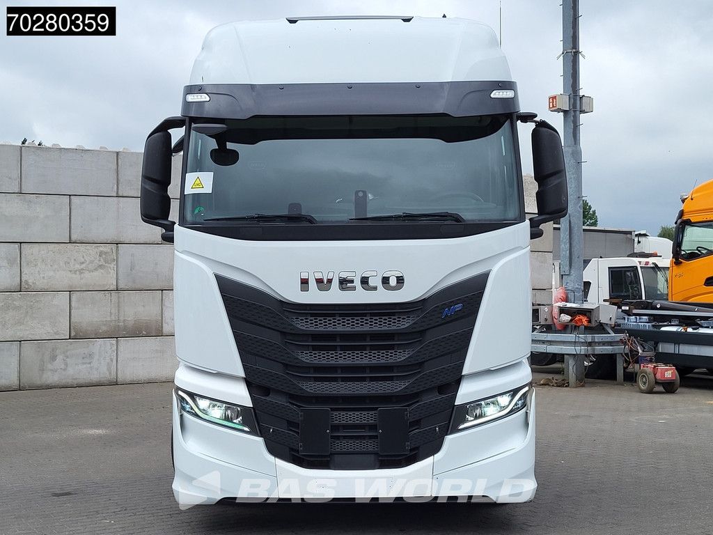 Iveco S-Way 460 4X2 LNG! Retarder 2x Tanks LED Euro 6