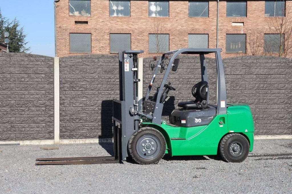 Yanmar FD30 Diesel Forklift 2700kg 4.5m 2024