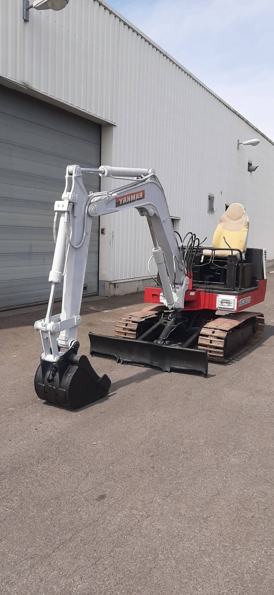 Mini excavator Yanmar YB301U Diesel