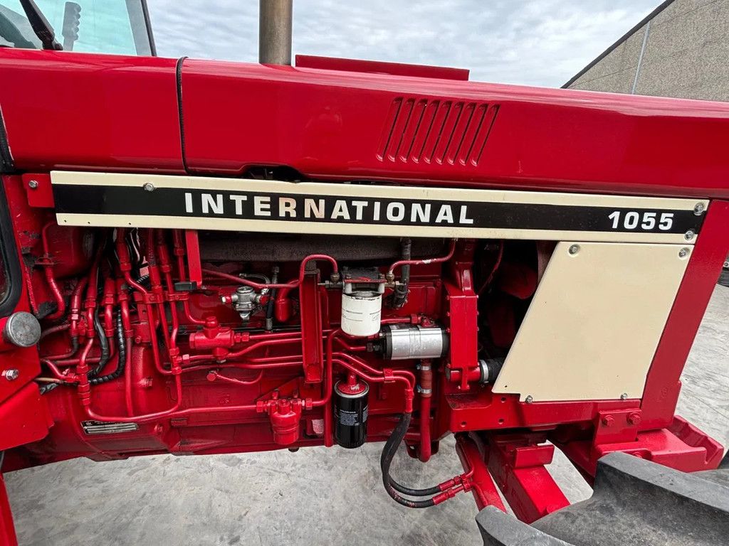 International 1055 1055