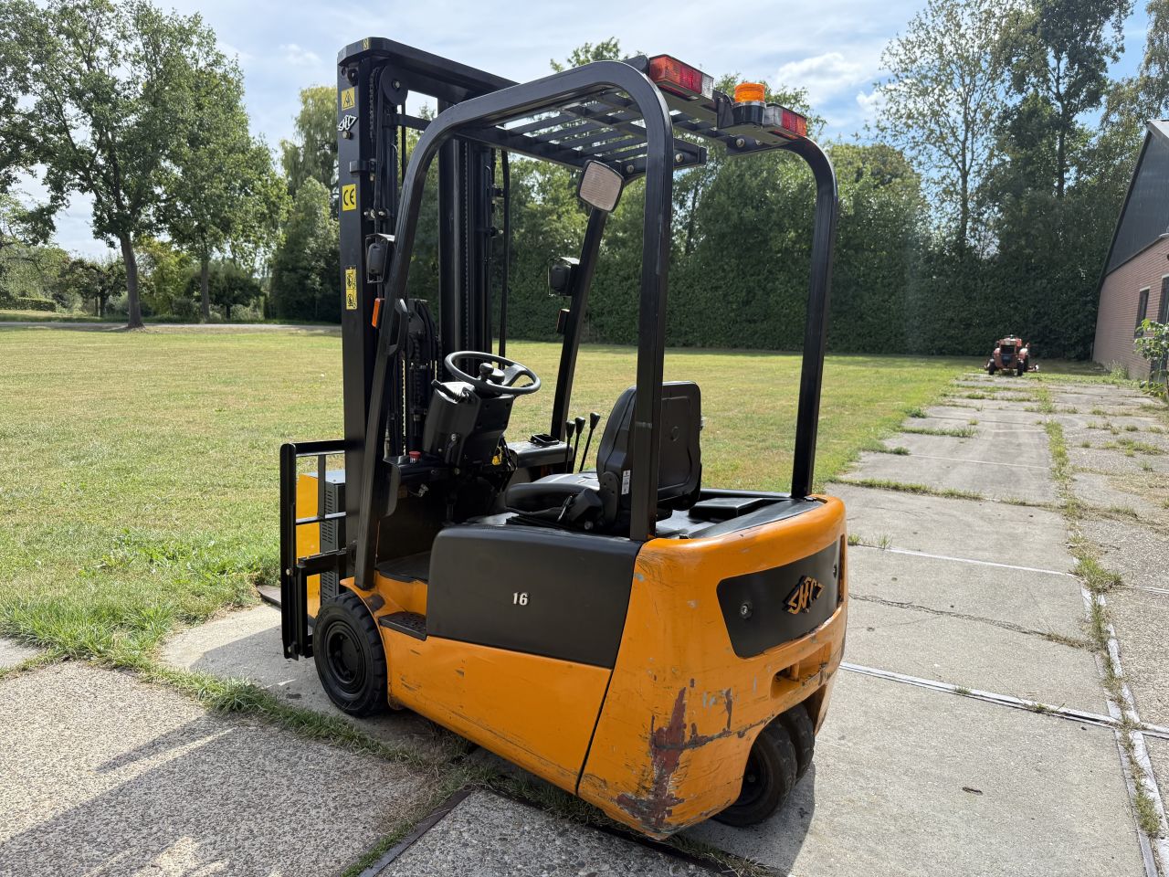 1600KG elektrische heftruck triplex 5.5M Sideshift keuring !