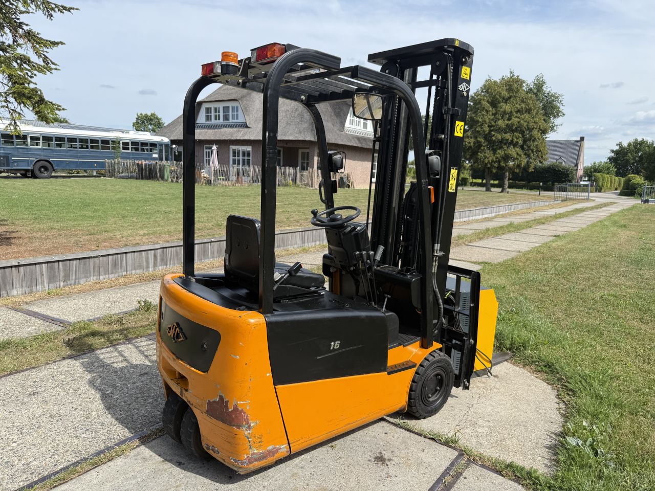 1600KG elektrische heftruck triplex 5.5M Sideshift keuring !