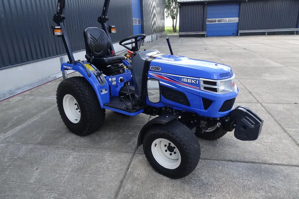 Iseki Weinig uren!! TM 3267