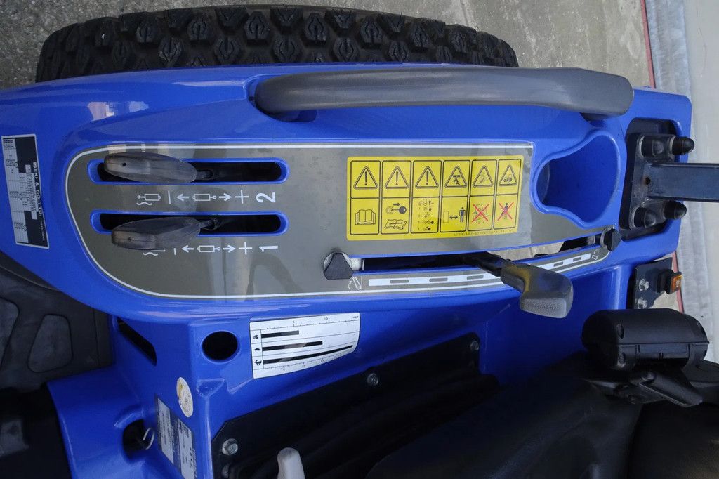 Iseki Weinig uren!! TM 3267