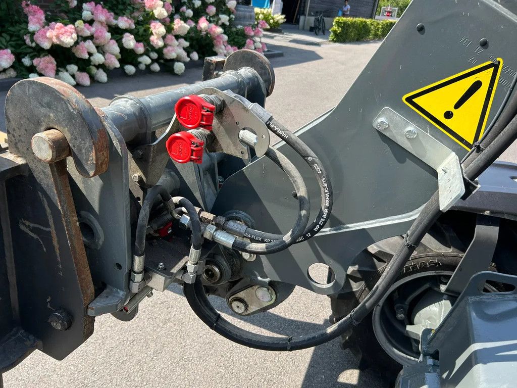 Weidemann T4512