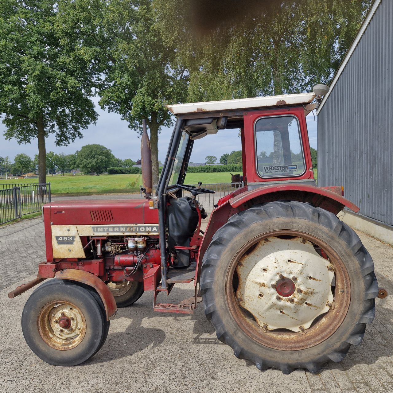 International 453