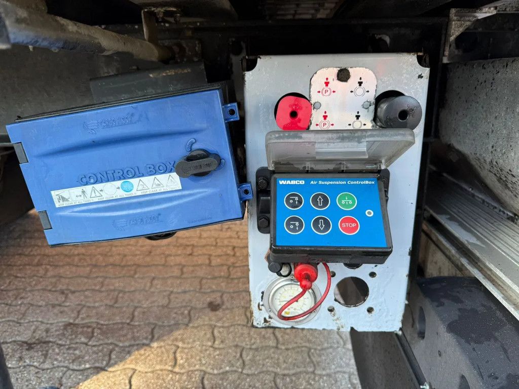 Kraker CF 200 92m3 Liftas Cargo Floor 10MM
