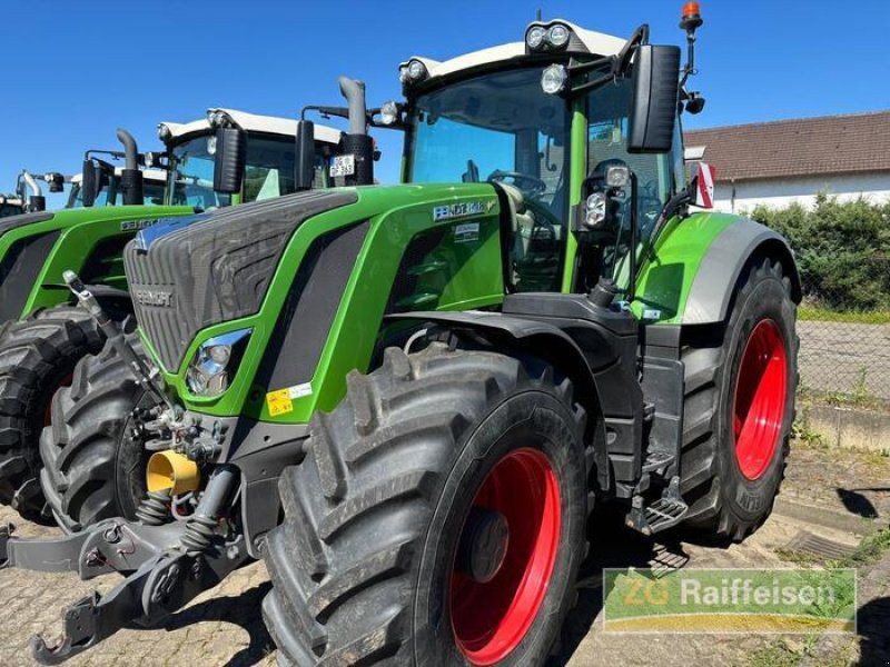 Fendt 828 Vario S4 (211 kW)