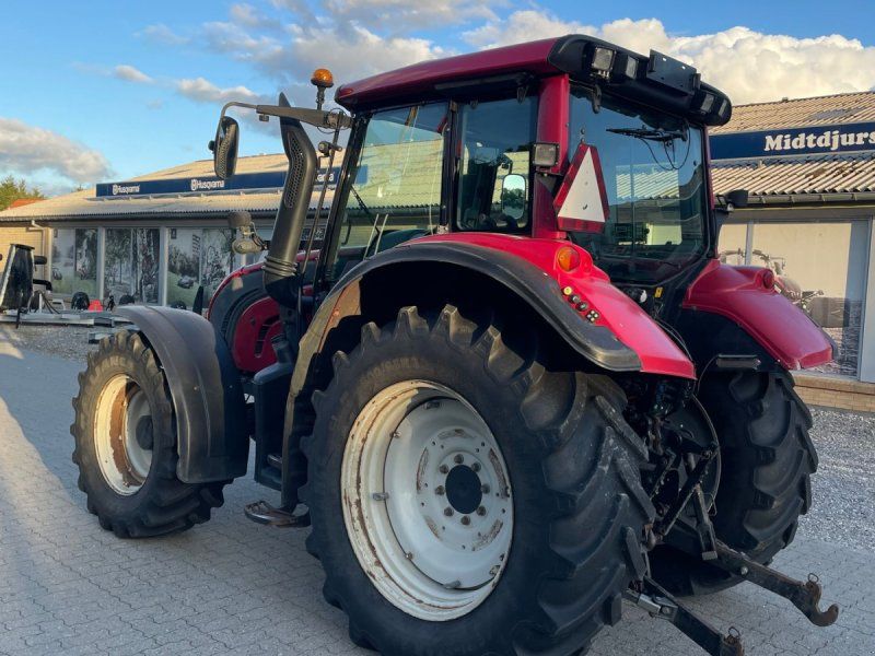 Valtra N142 Versu