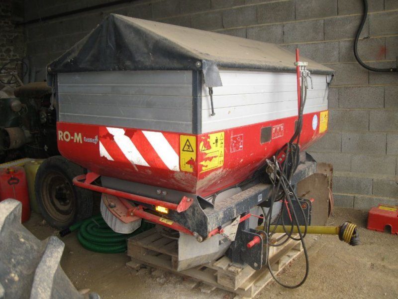 Vicon RO-M 2000